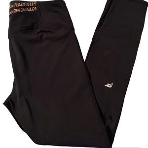 Fabletics Boost Powerhold Leggings